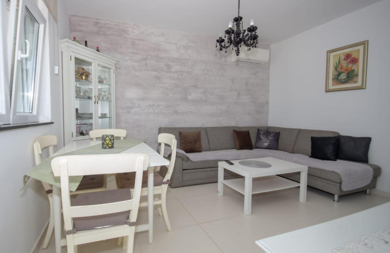 Villa Jakov Kraj  Esterno foto